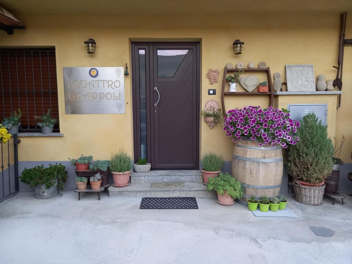 I Quattro Grappoli Acomodação com café da manhã Neive Exterior foto