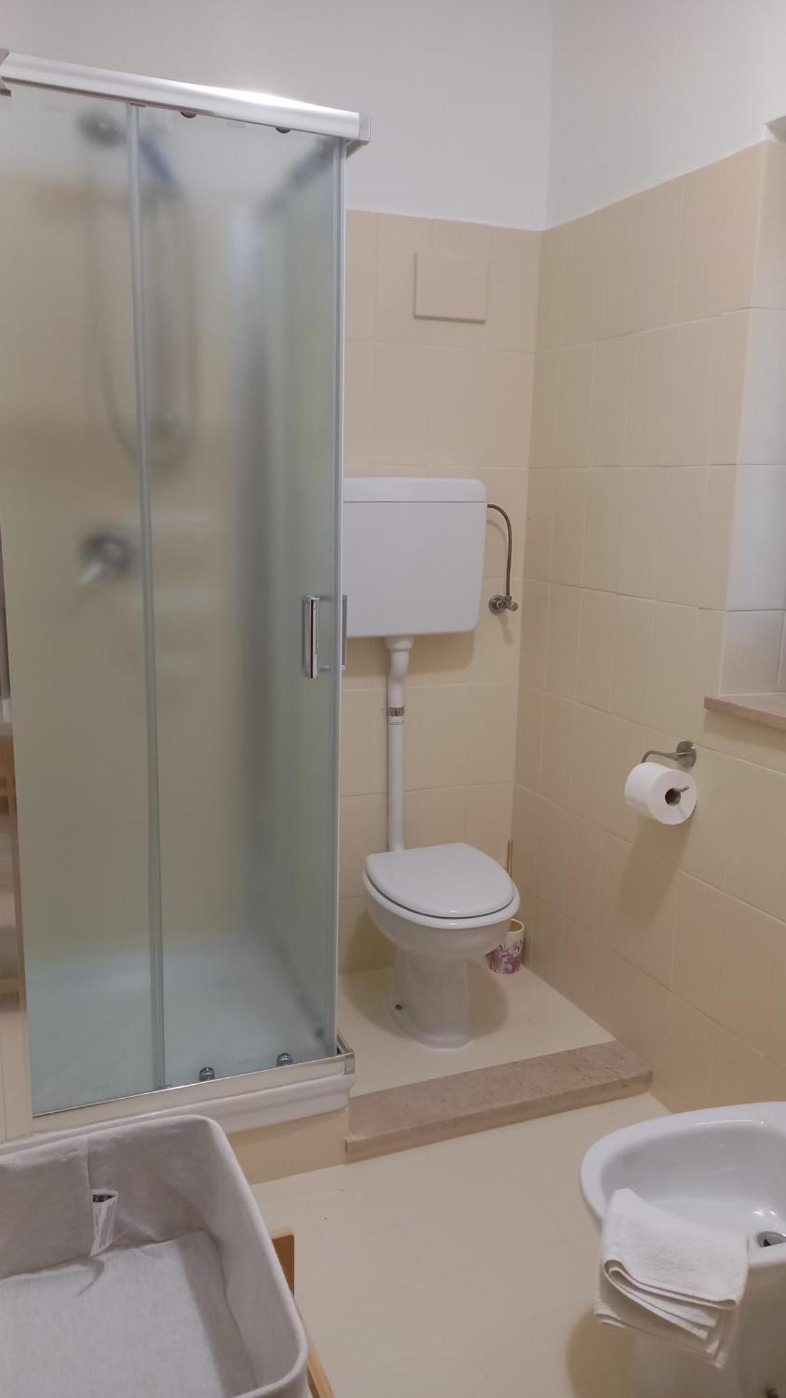 I Quattro Grappoli Acomodação com café da manhã Neive Quarto foto